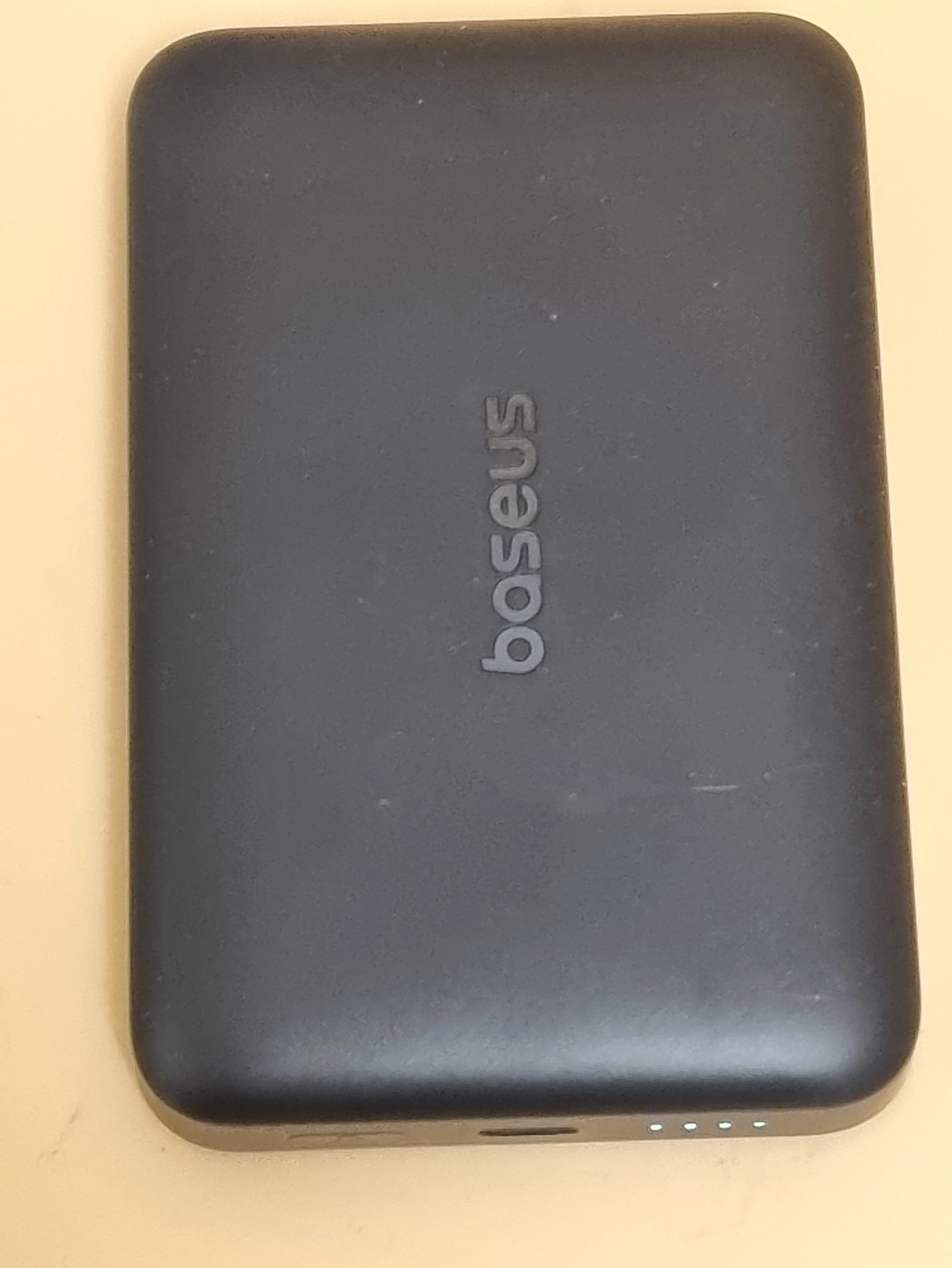 powerbank-indukcyjny-baseus-10-000-mah-kod-producenta-p1008210e123-00