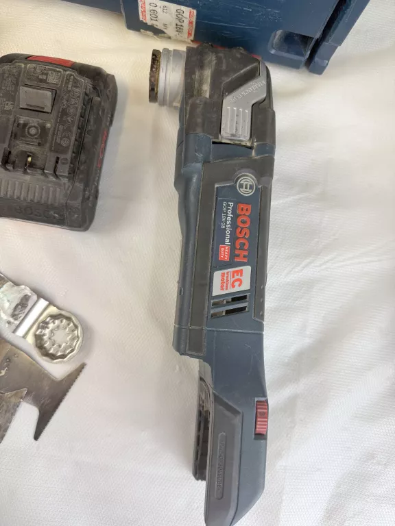bosch-gop-18v-28-narzedzie-wielofunkcyjne-body-professional-l-boxx-aku-marka-248811-950093