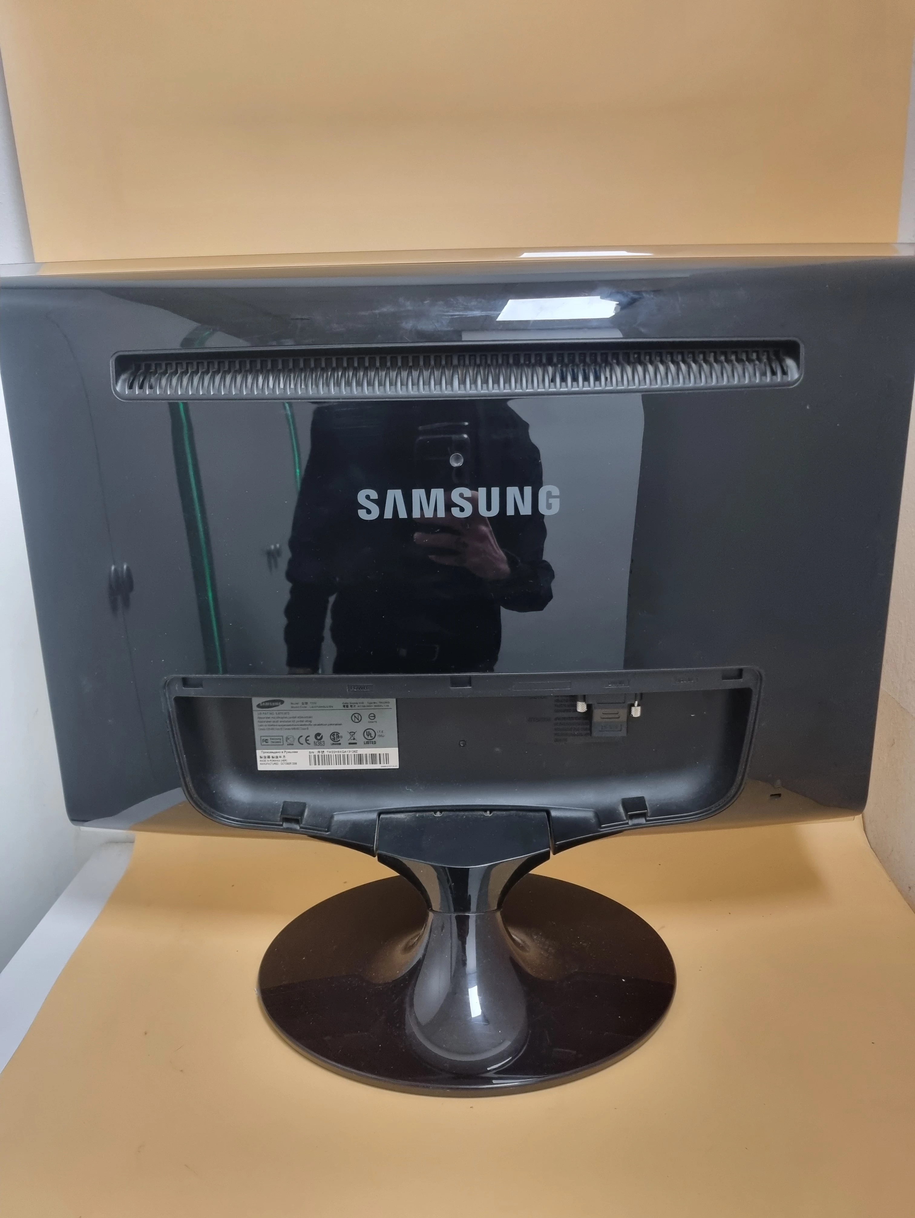 monitor-samsung-t220-kable-rodzaj-podswietlania-206418-227542