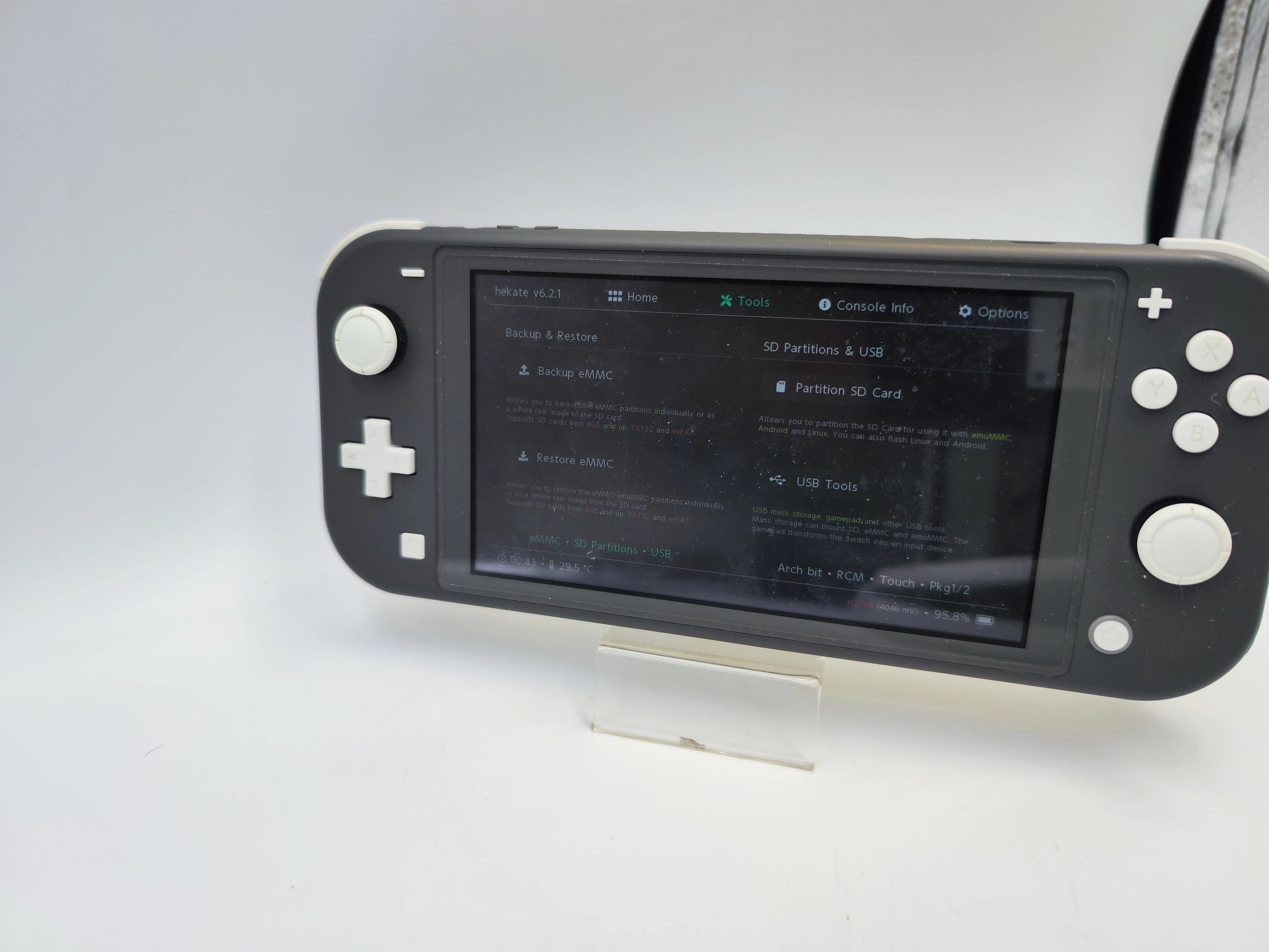 konsola-nintendo-switch-lite-hdh-001-ean-gtin-0045496452650