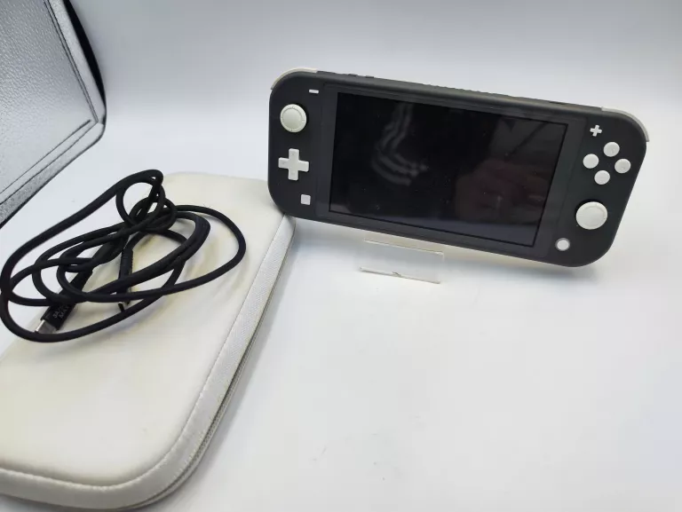 konsola-nintendo-switch-lite-hdh-001-liczba-kontrolerow-w-zestawie-205994-257974