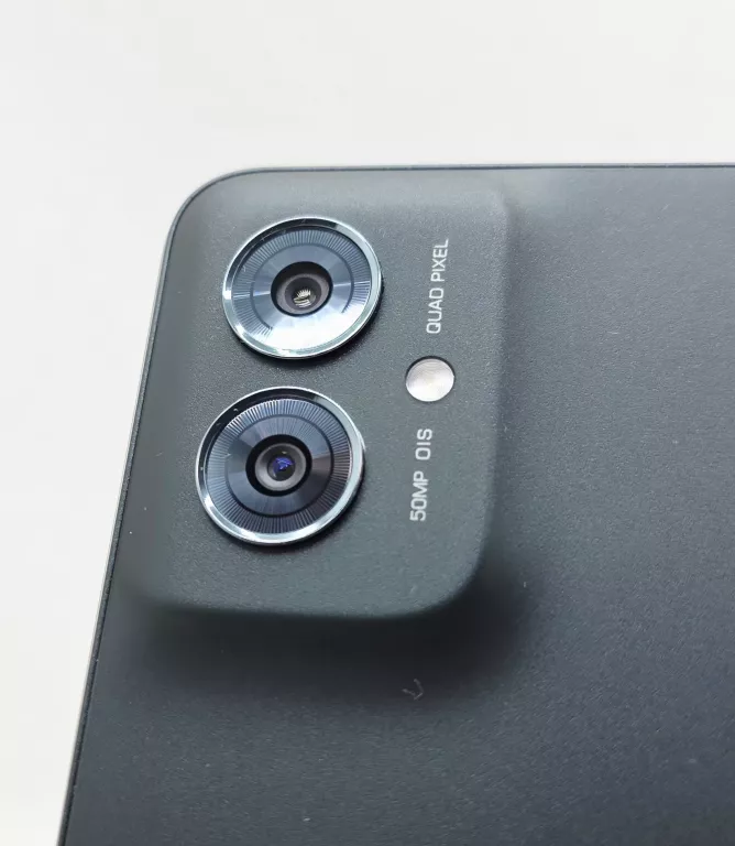 telefon-motorola-moto-g55-5g-w-pud-orange-przekatna-ekranu-649