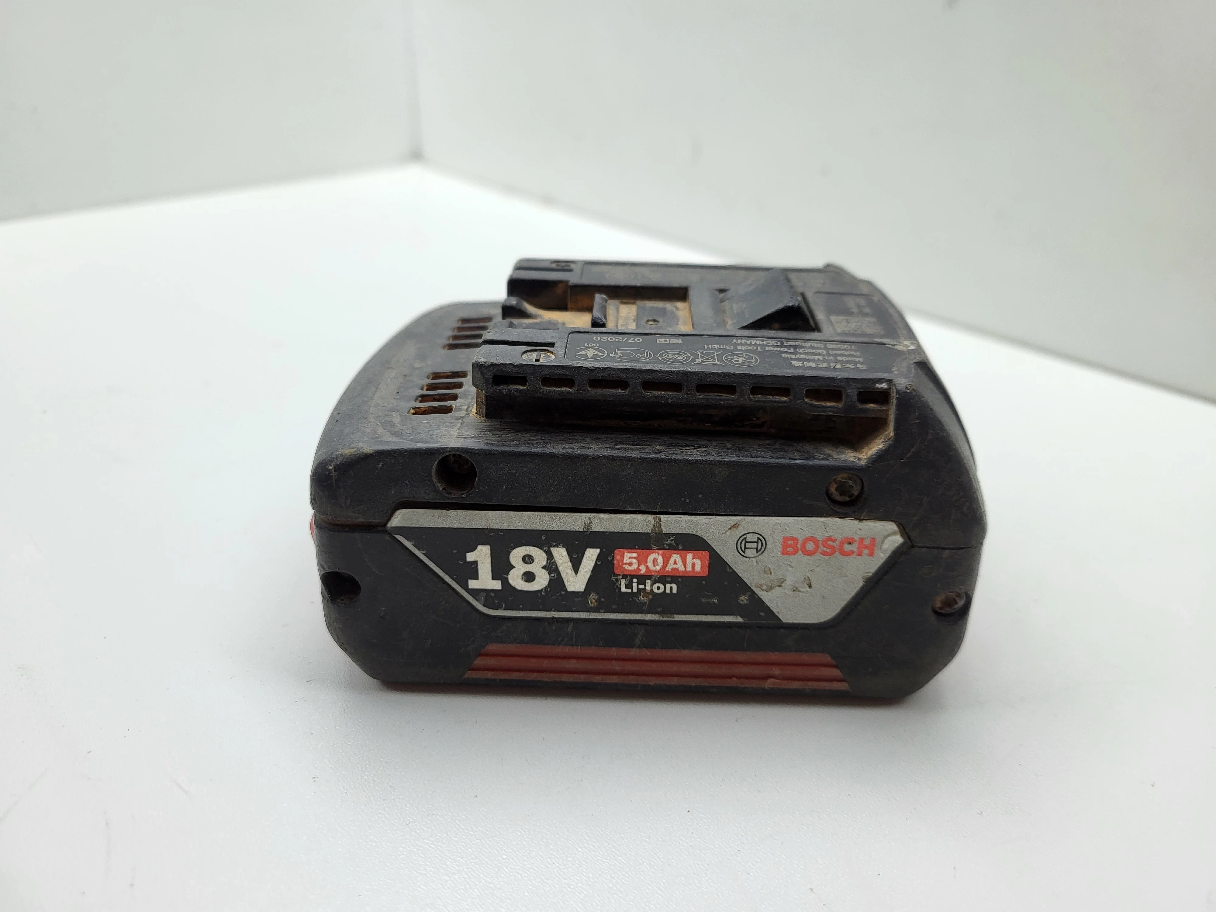 akumulator-bosch-18v-50-ah-stan-11323-2