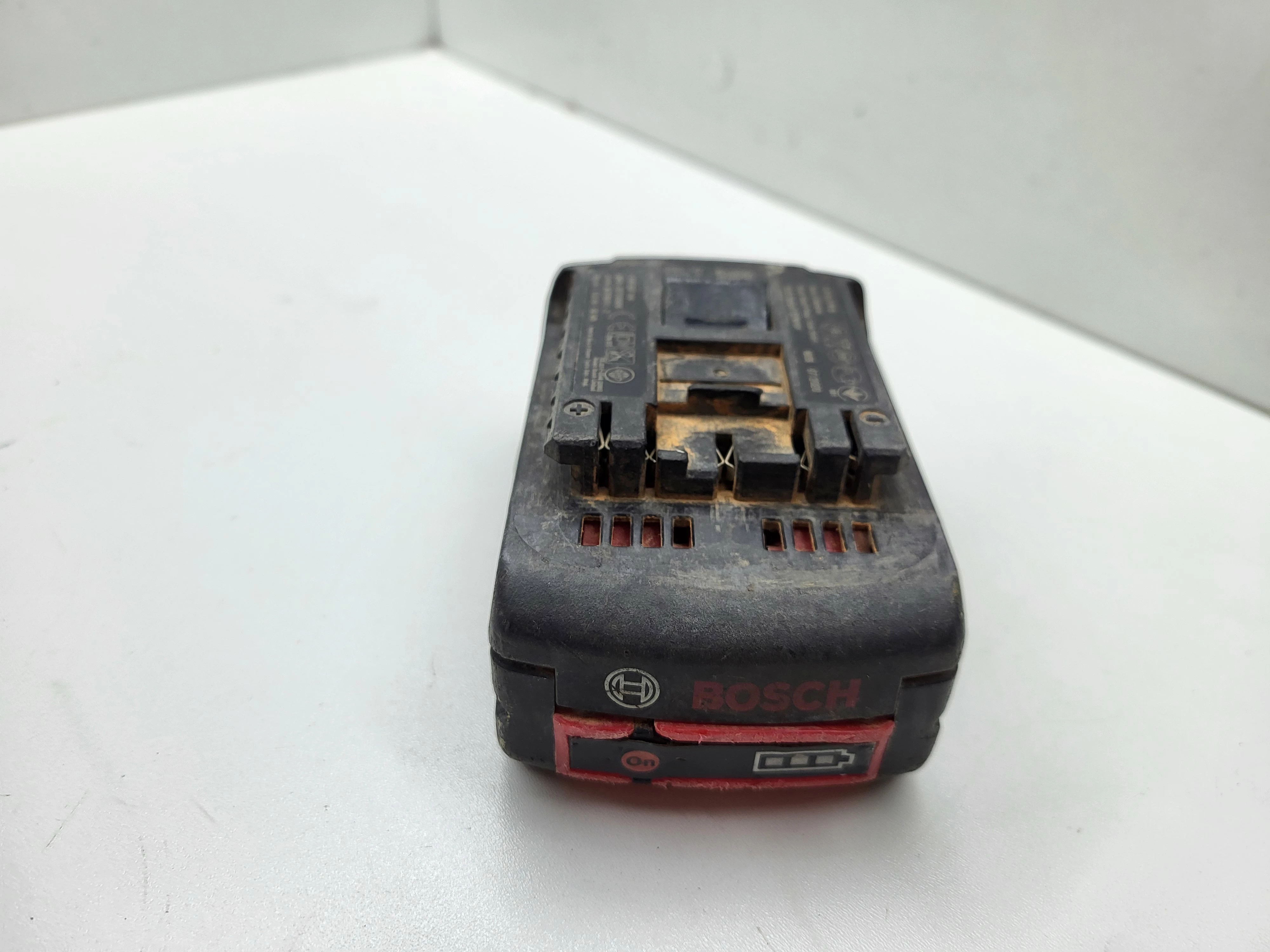 akumulator-bosch-18v-50-ah-seria-18v-250ah-ladowarka-bosch