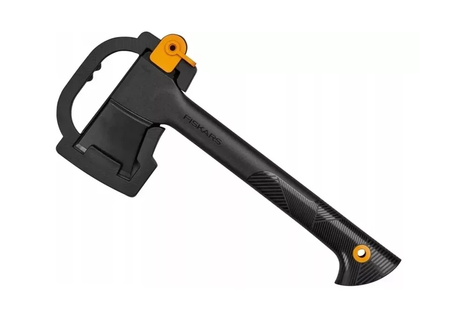 siekiera-fiskars-chopping-axe-a6-kupiecka-66a-zielona-gora