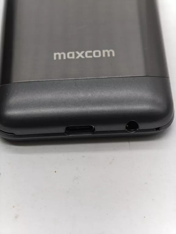 telefon-maxcom-mm244-se-typ-202685-212933