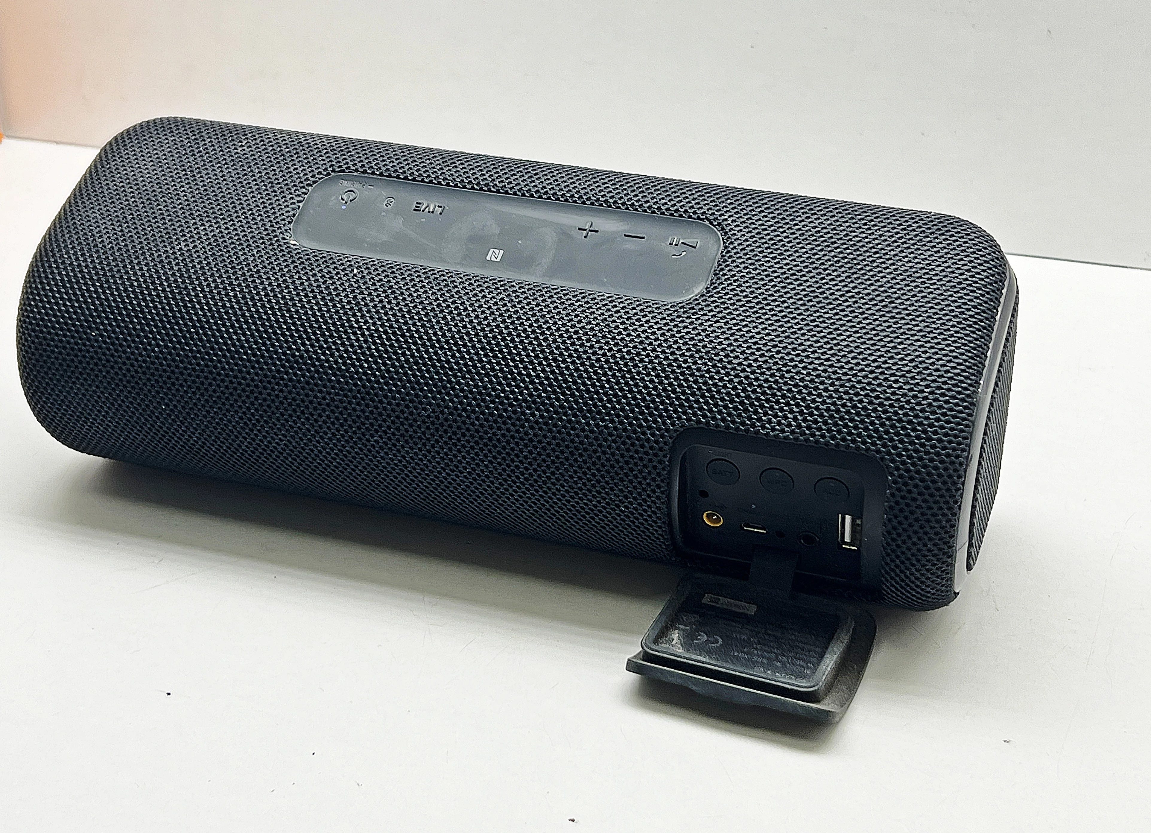 glosnik-wodoodporny-bt-sony-srs-xb41-czarny-stan-11323-2