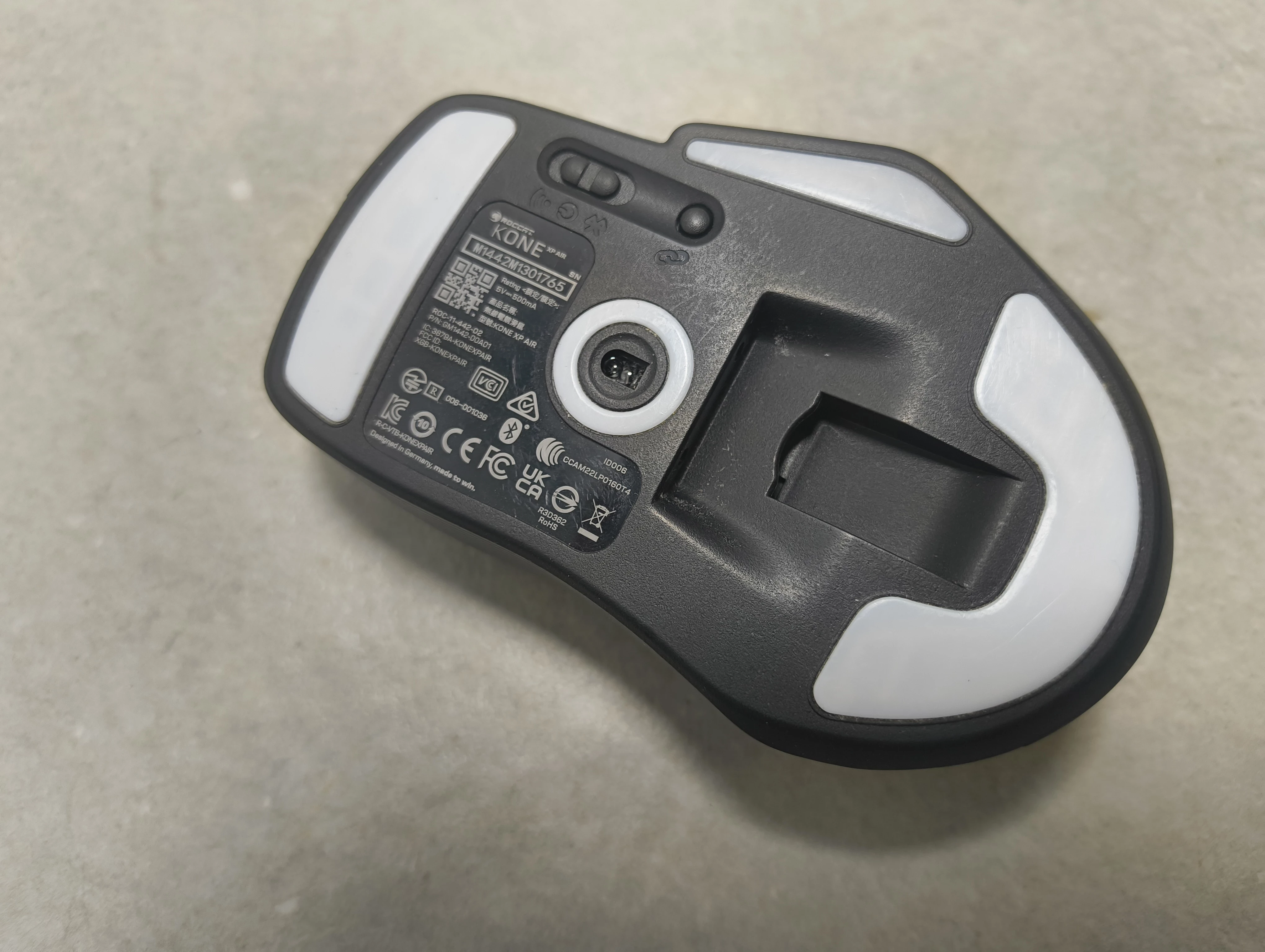 myszka-roccat-kone-xp-air-model-kone-xp-air