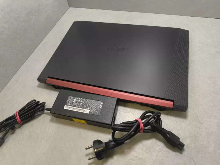 laptop-acer-nitro-n18c3-ryzen-5-8gb512gb-vega-8-rx-560x-seria-procesora-4366-293005