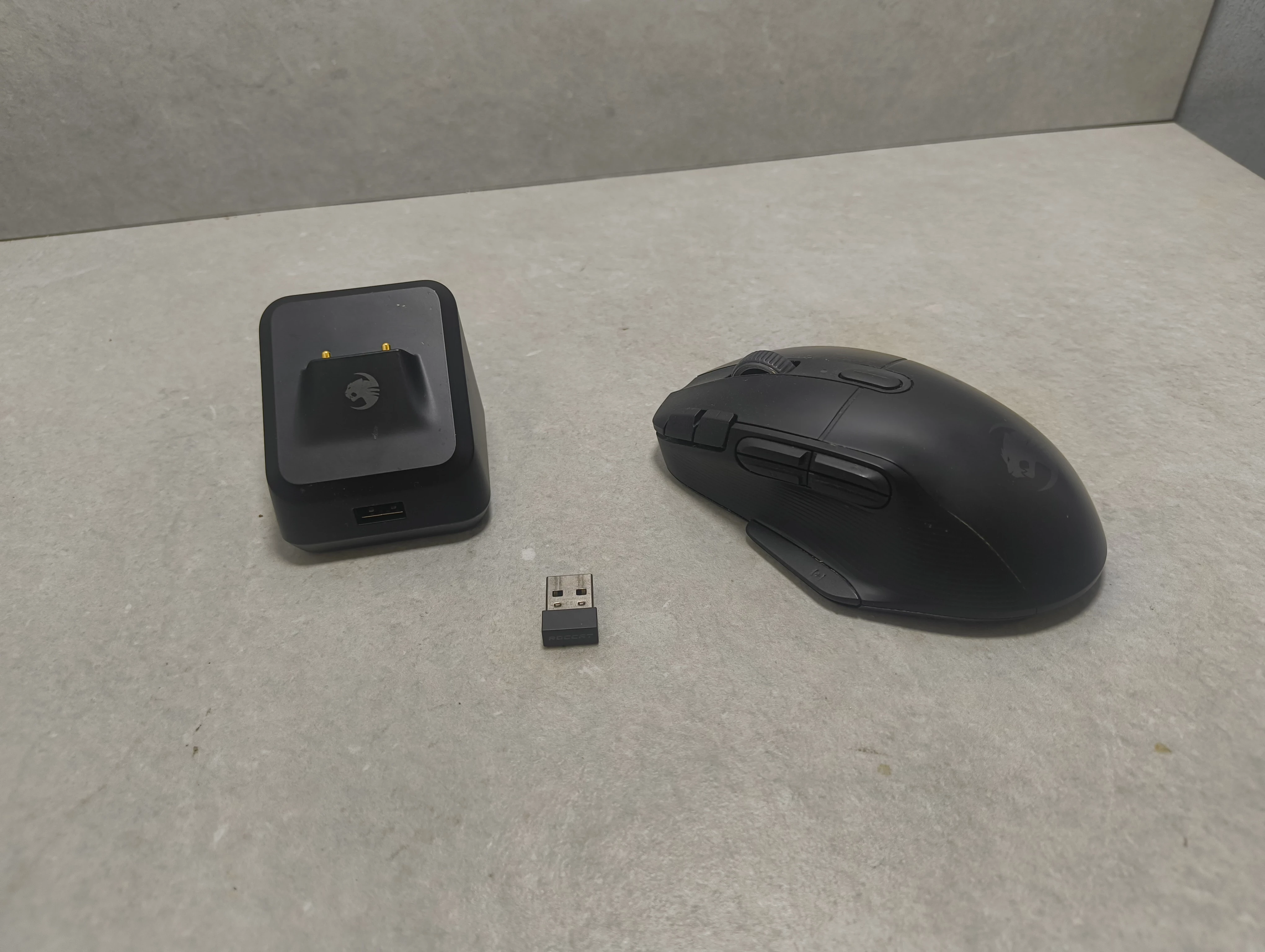 myszka-roccat-kone-xp-air-osiedle-niepodleglosci-1-krakow
