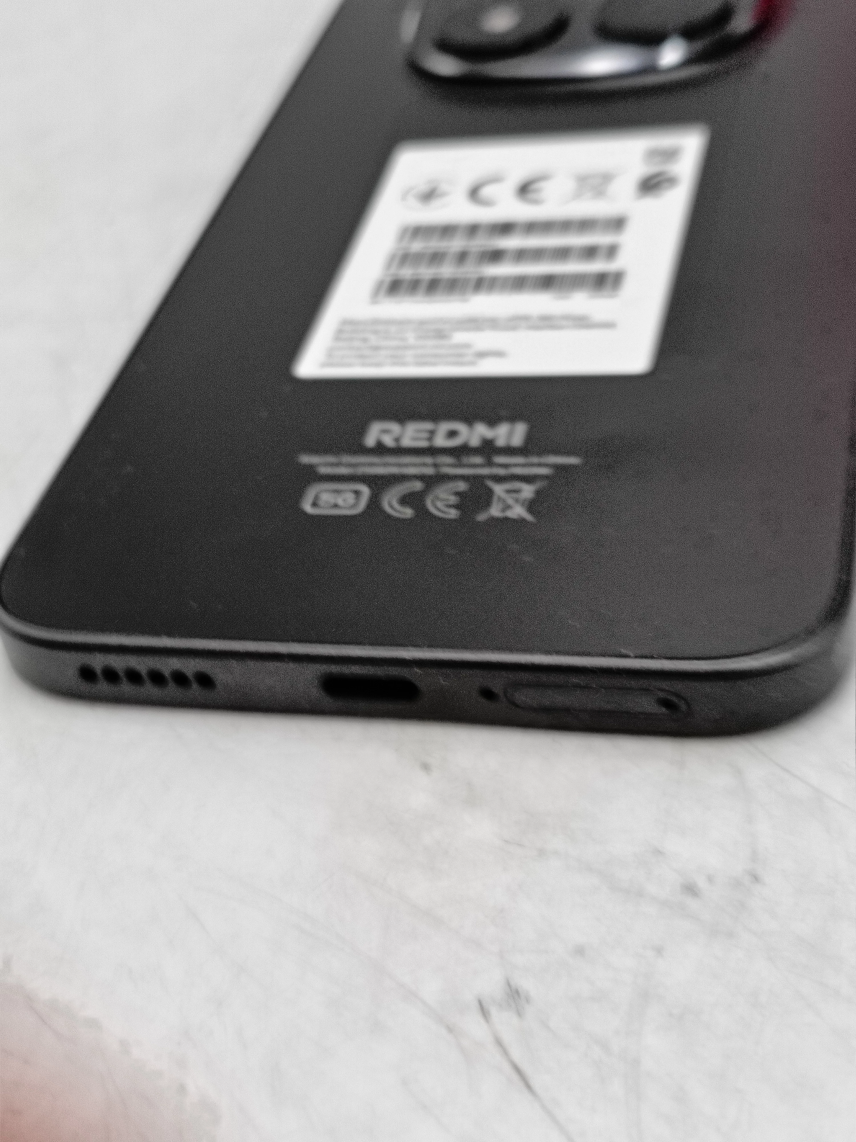 telefon-xioami-redmi-note-15-pro-8256gb-stan-11323-2