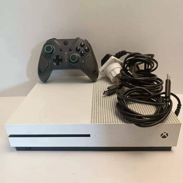 konsola-xbox-one-s-1681-osiedle-teatralne-3u15-krakow