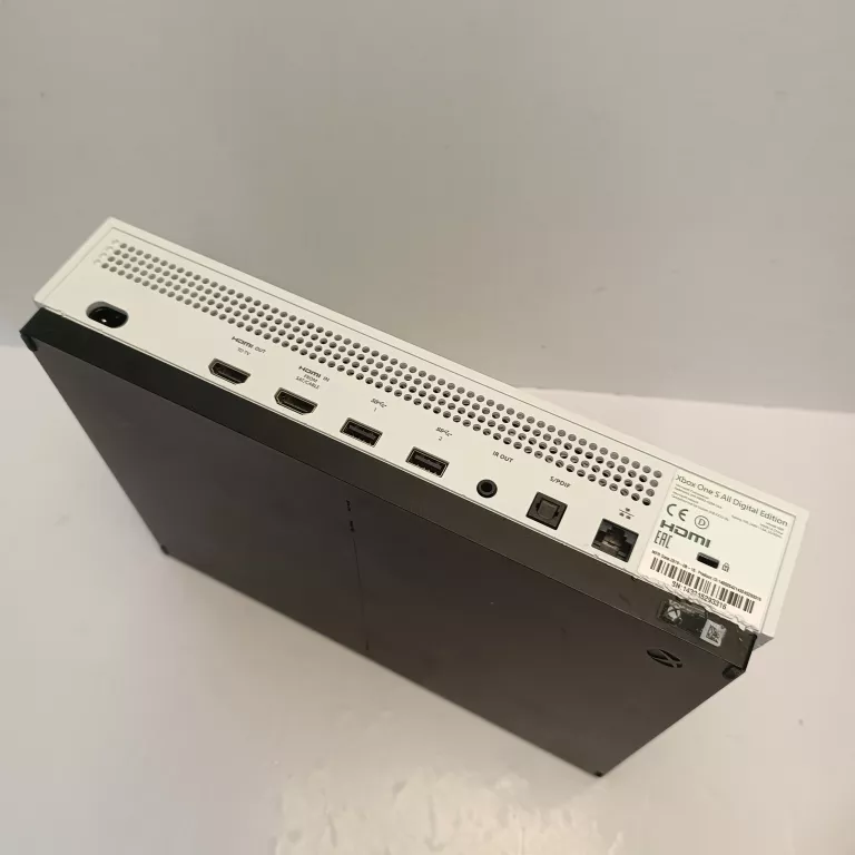 konsola-xbox-one-s-1681-kolor-249512-1647413
