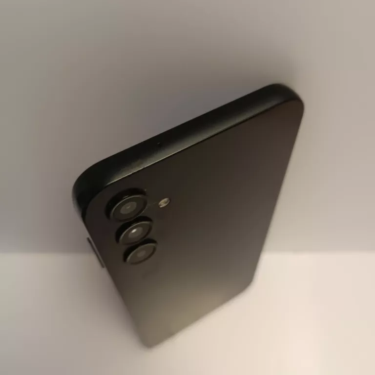 telefon-samsung-galaxy-a14-464gb-przekatna-ekranu-660