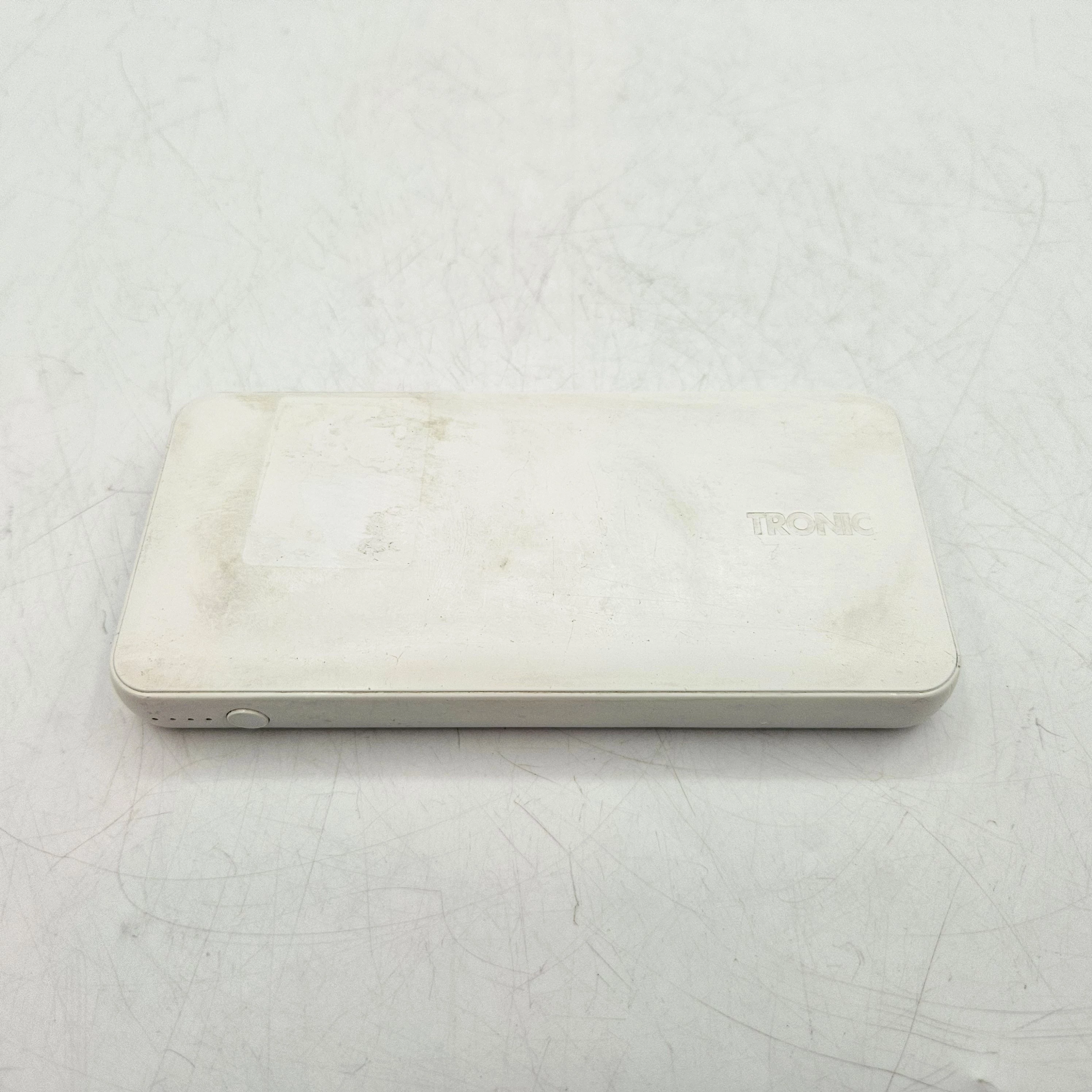 powerbank-bialy-10000mah-ean-gtin-4054601096852