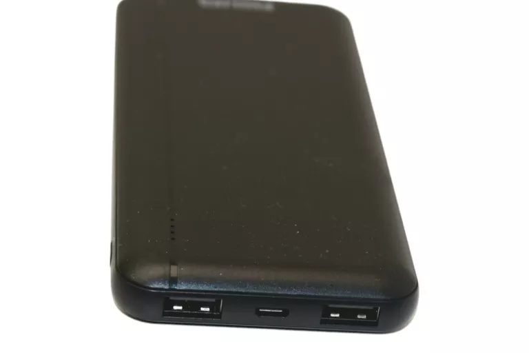 powerbank-philips-10000-stan-11323-2