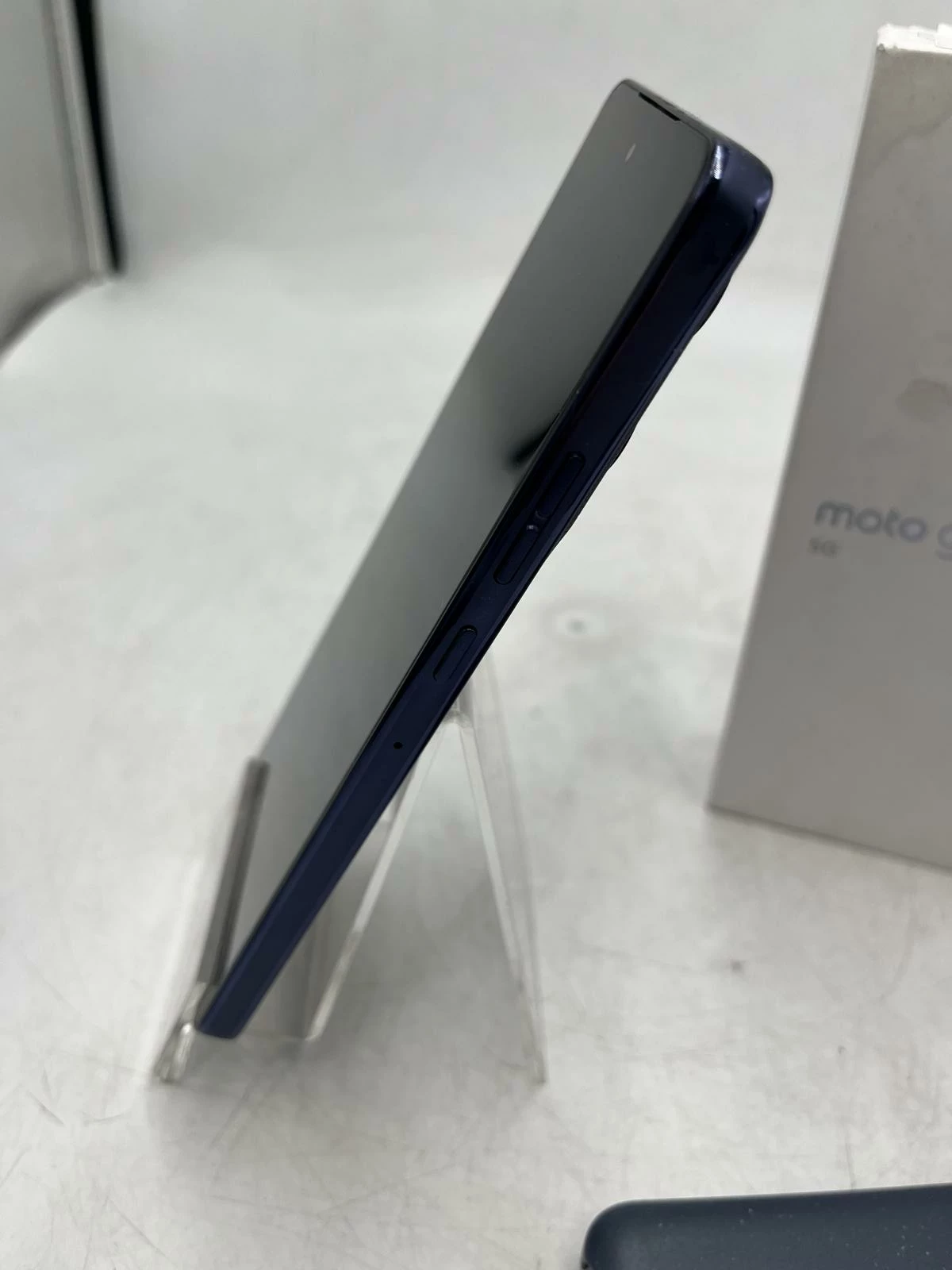 telefon-motorola-moto-g86-25612-gb-pudelko-kod-producenta-m0806338