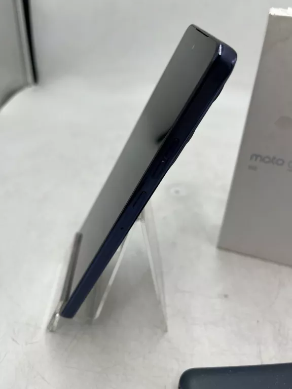telefon-motorola-moto-g86-25612-gb-pudelko-kod-producenta-m0806338