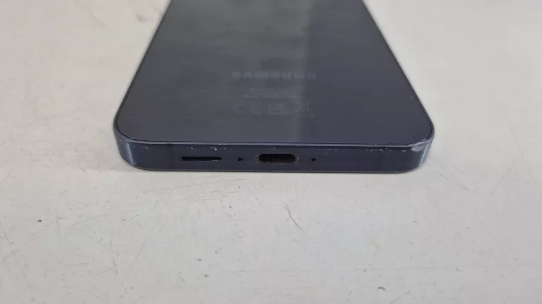 telefon-samsung-galaxy-a55-5g-wbudowana-pamiec-202869-214185