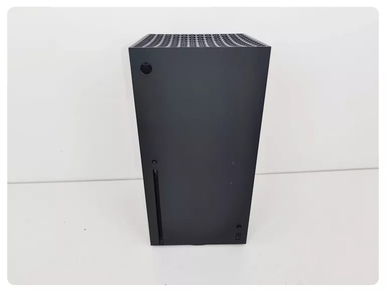 konsola-xbox-series-x-1tb-stan-11323-2
