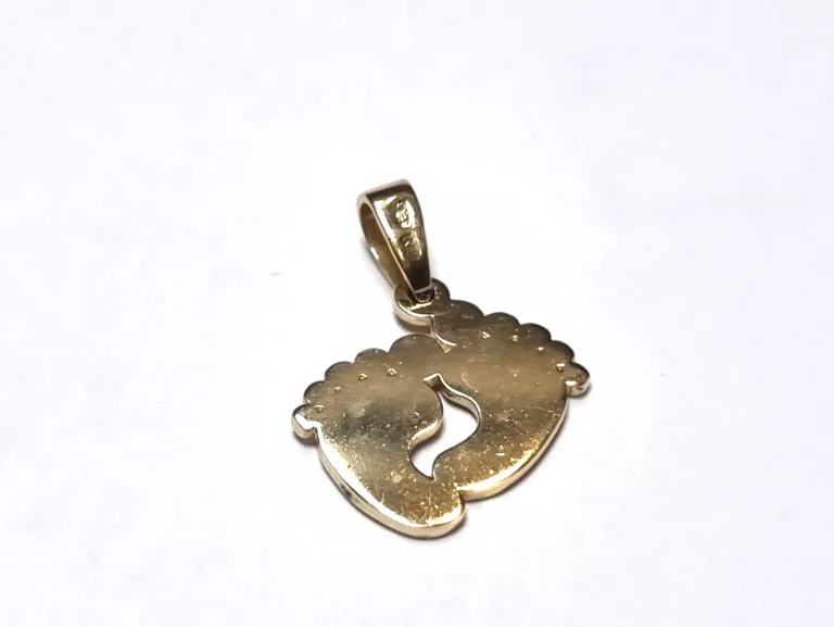 zlota-zawieszka-wisiorek-stopy-stopki-585-14k-cechy-207006-1