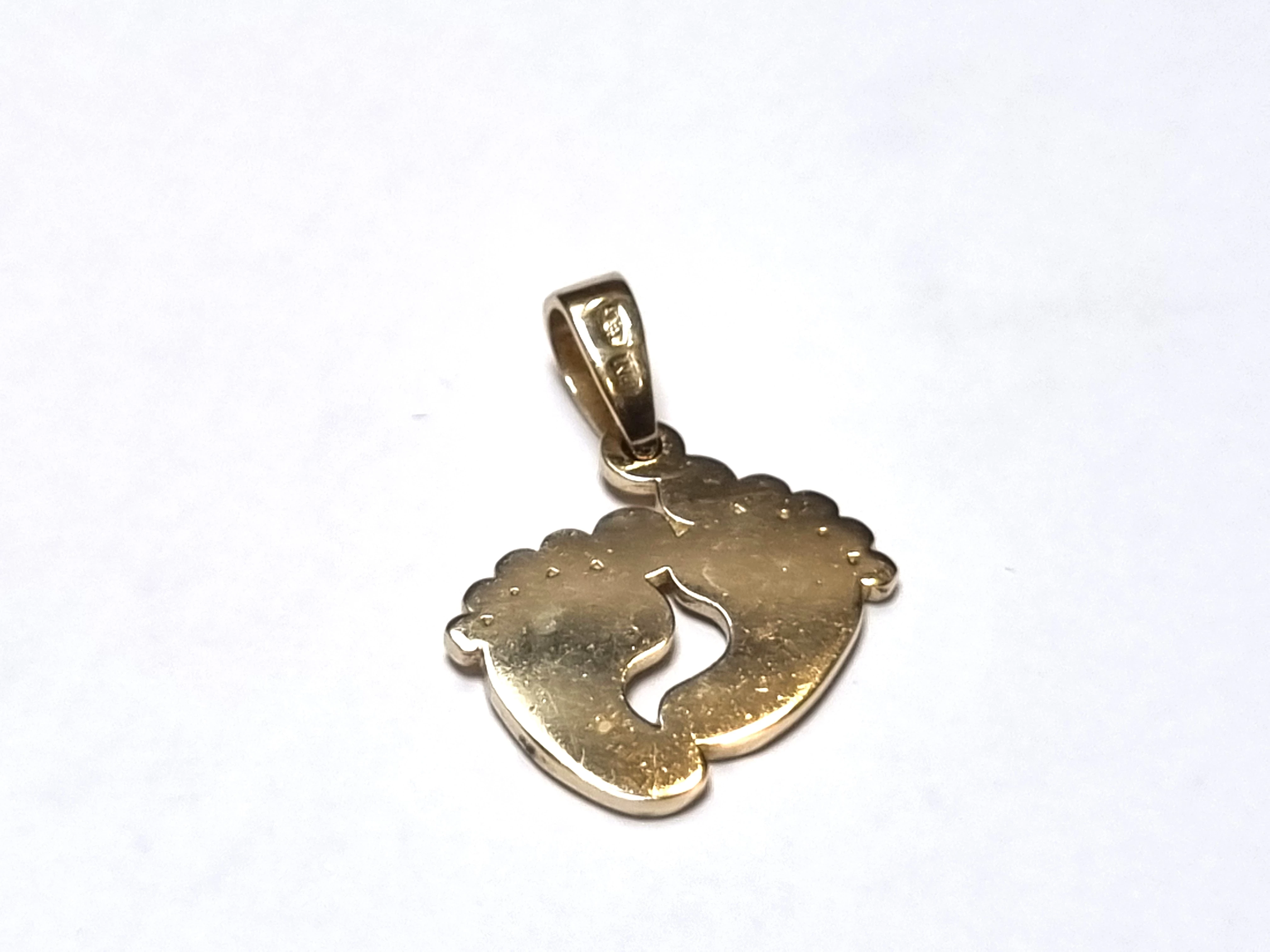zlota-zawieszka-wisiorek-stopy-stopki-585-14k-cechy-207006-1